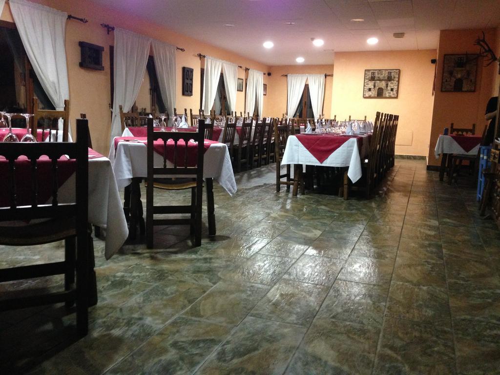 Hostal El Hayedo Канталохас Екстериор снимка