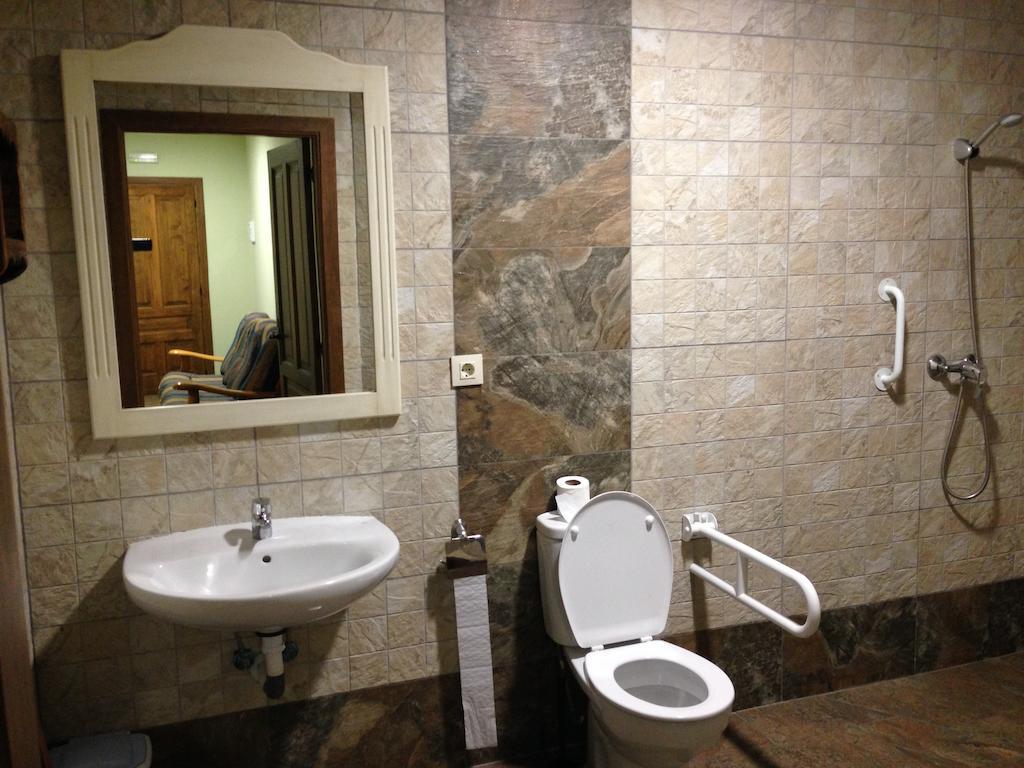 Hostal El Hayedo Канталохас Екстериор снимка
